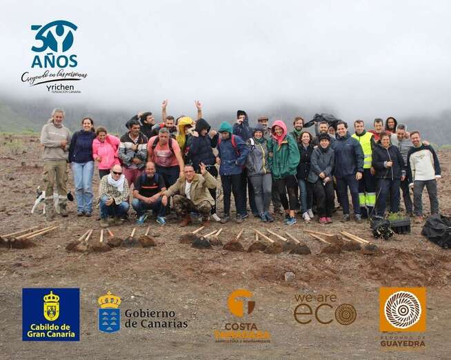 Foto de grupo con los participantes (Foto TA)